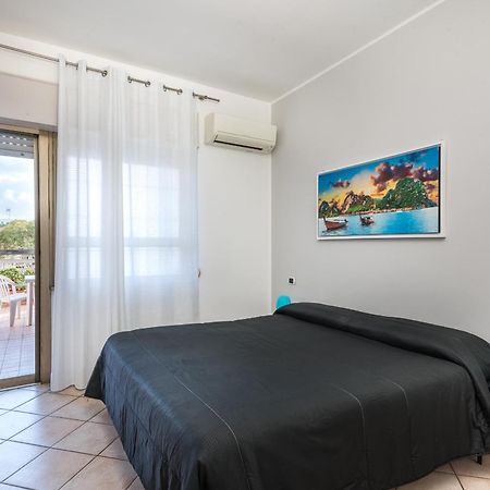 Travelershome 7Metri Guesthouse Ciampino Kültér fotó