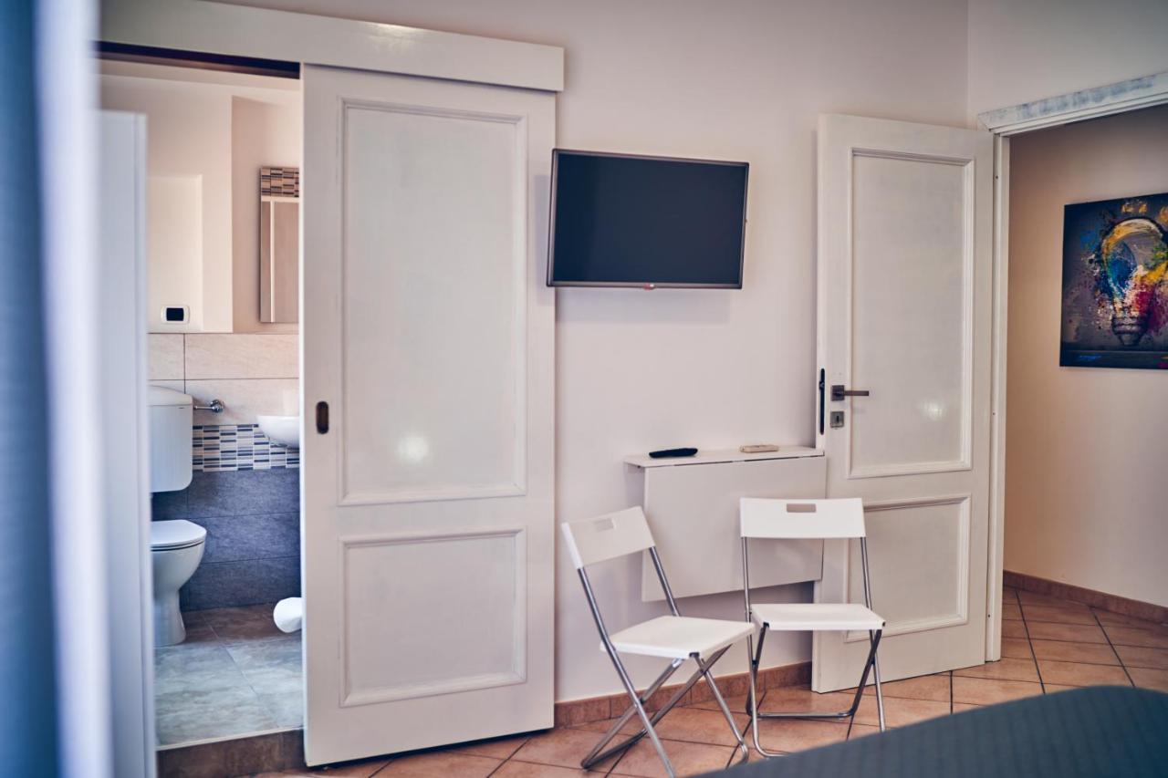 Travelershome 7Metri Guesthouse Ciampino Kültér fotó