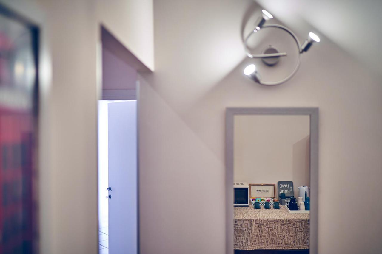 Travelershome 7Metri Guesthouse Ciampino Kültér fotó