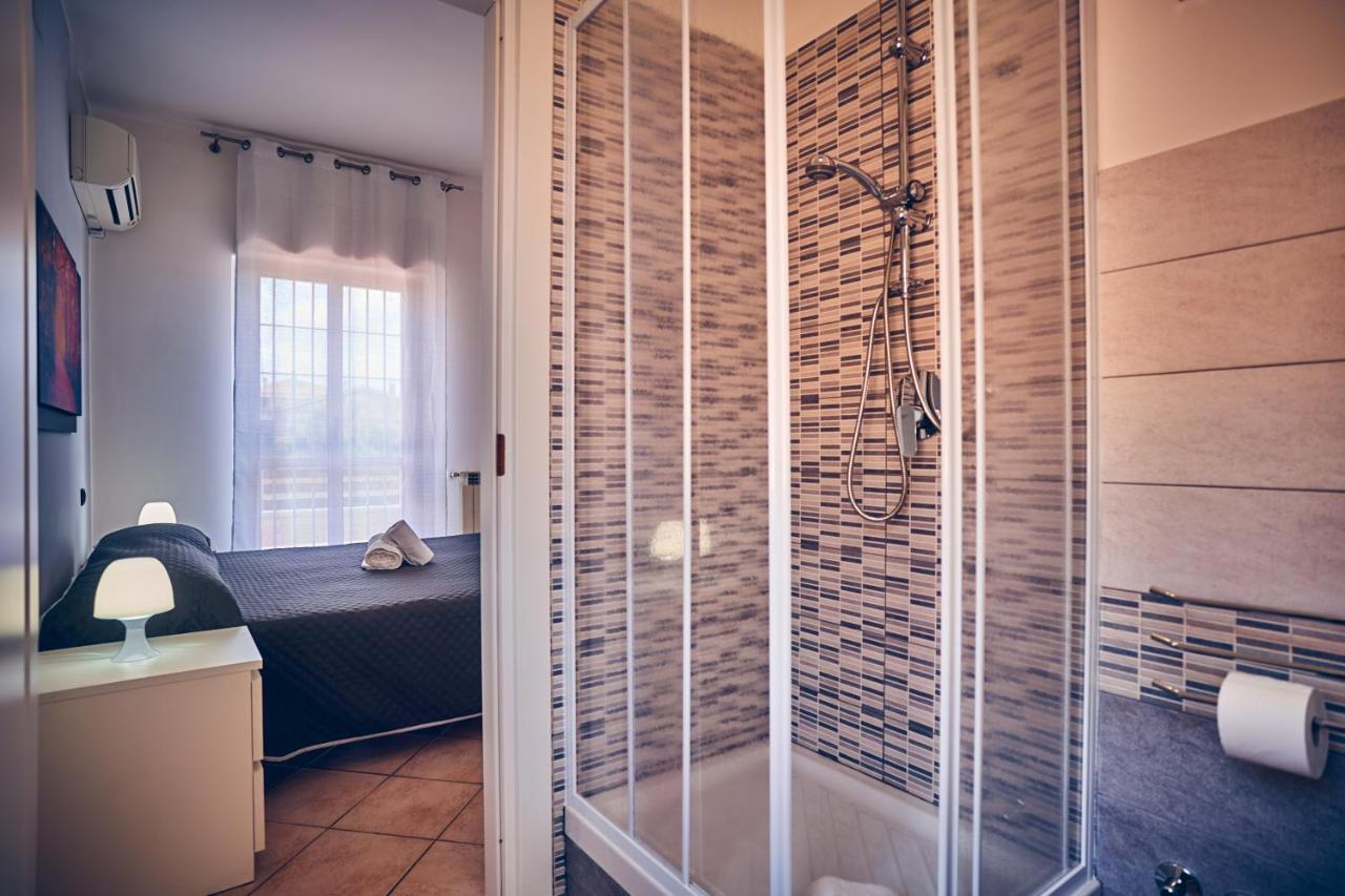 Travelershome 7Metri Guesthouse Ciampino Kültér fotó
