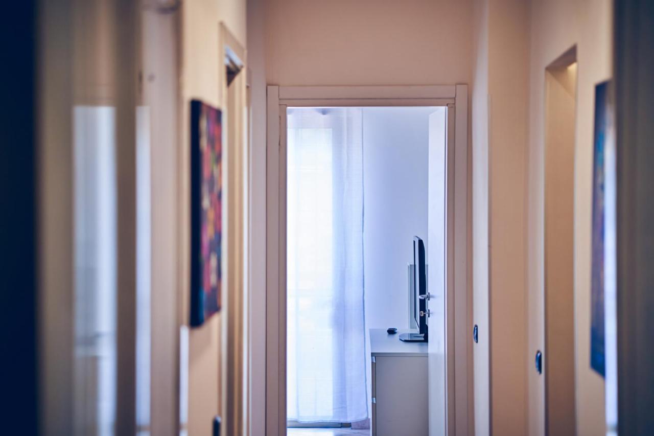 Travelershome 7Metri Guesthouse Ciampino Kültér fotó