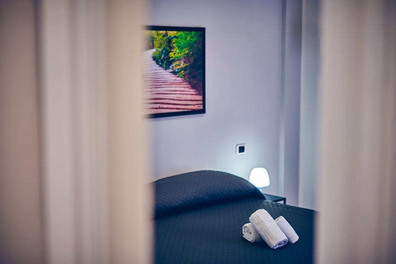 Travelershome 7Metri Guesthouse Ciampino Kültér fotó