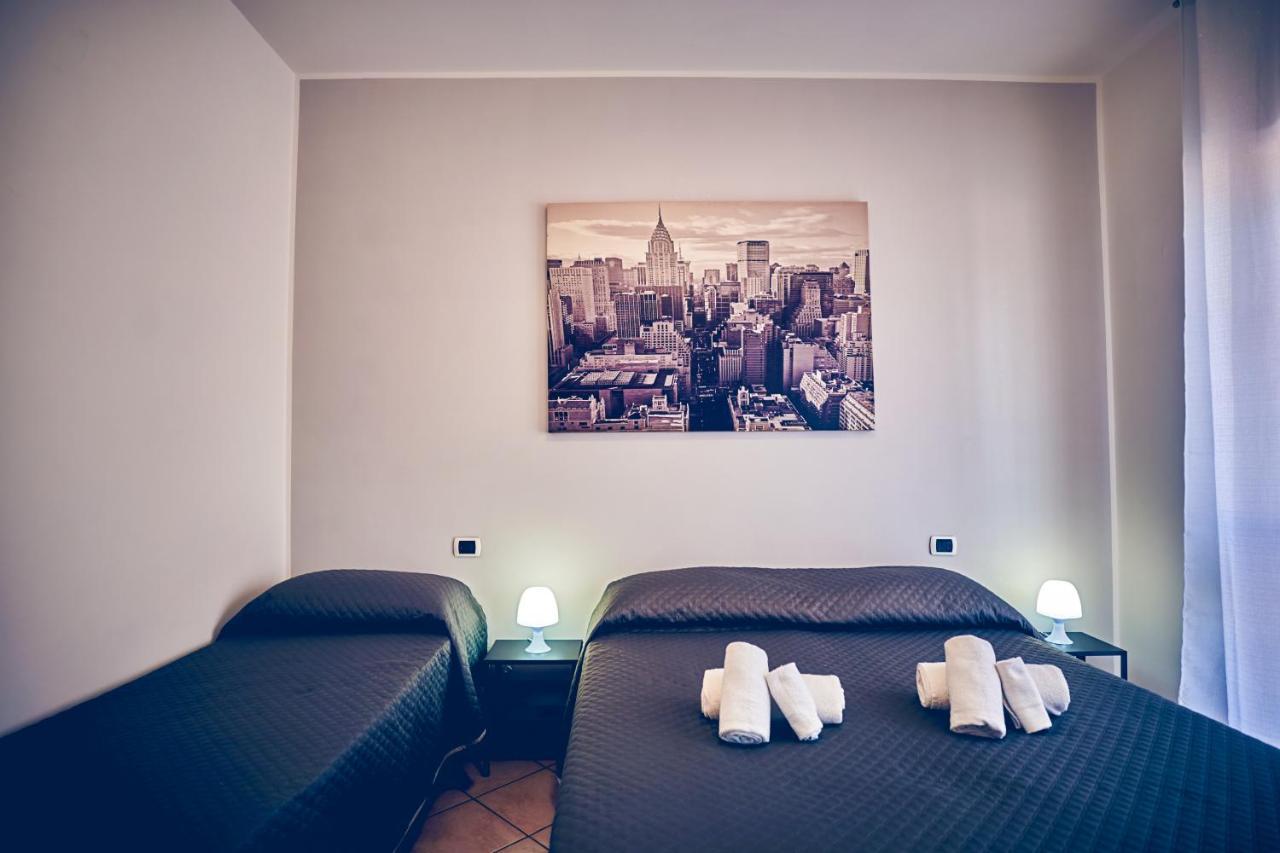 Travelershome 7Metri Guesthouse Ciampino Kültér fotó