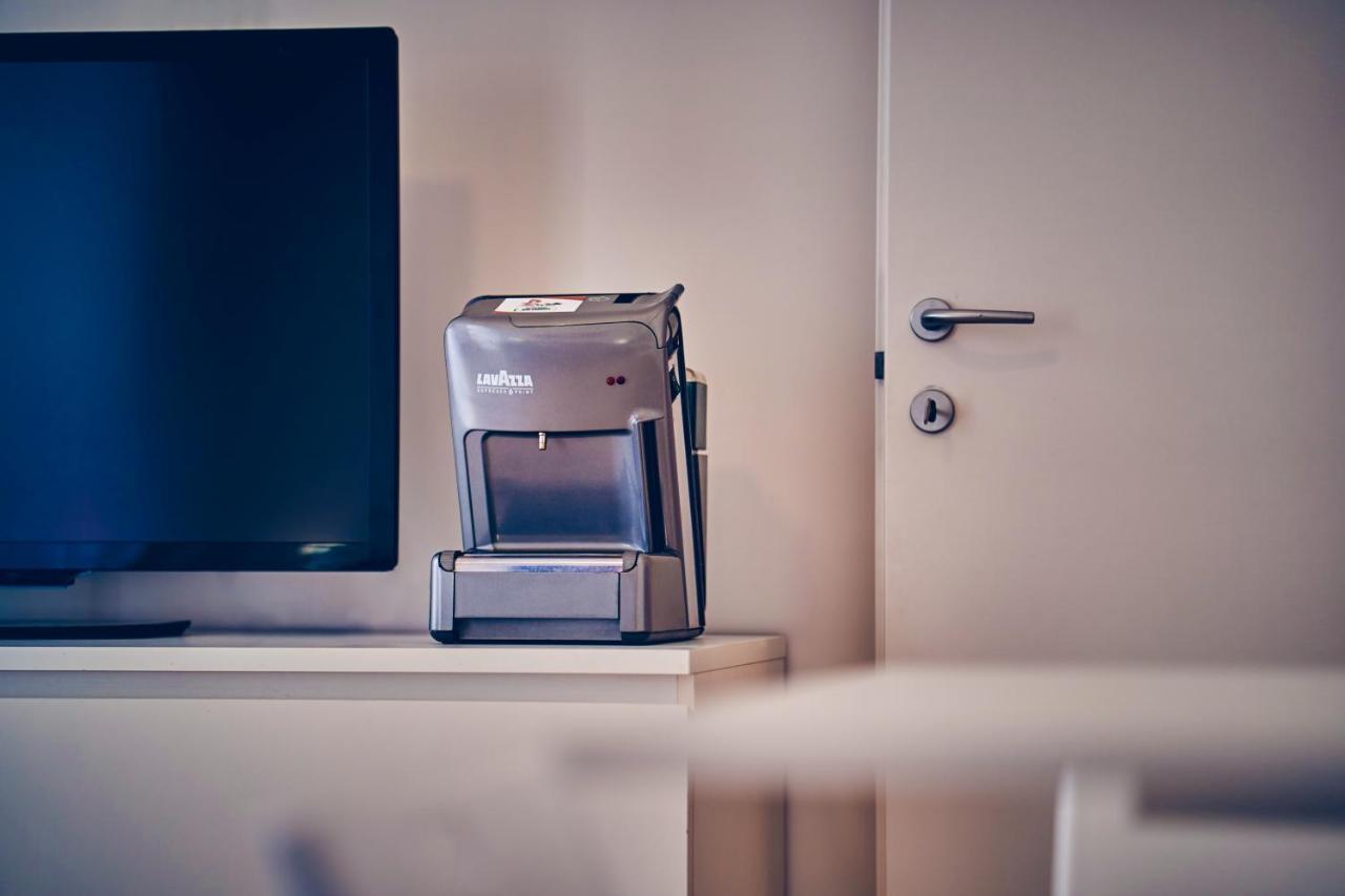 Travelershome 7Metri Guesthouse Ciampino Kültér fotó