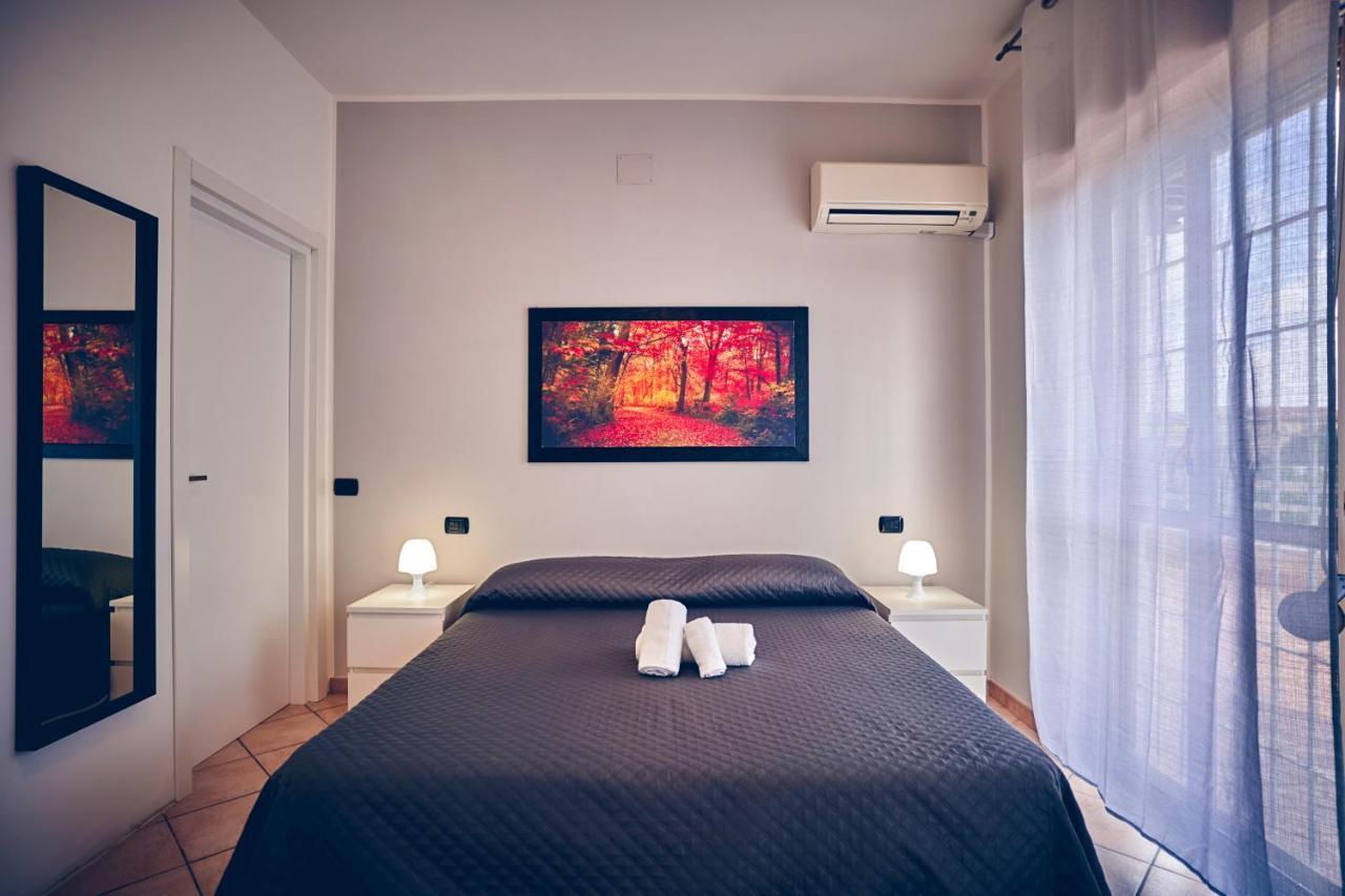 Travelershome 7Metri Guesthouse Ciampino Kültér fotó
