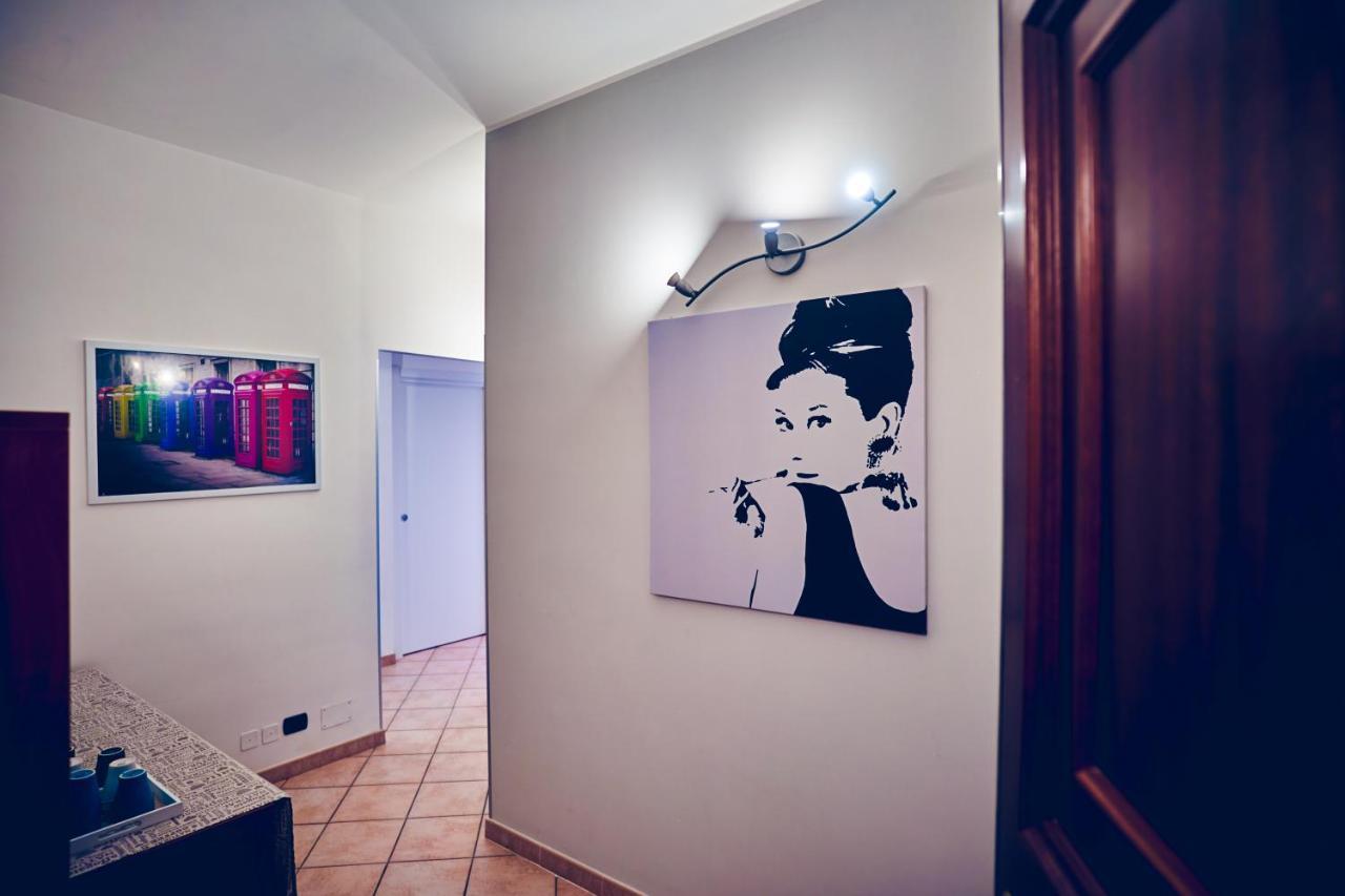 Travelershome 7Metri Guesthouse Ciampino Kültér fotó