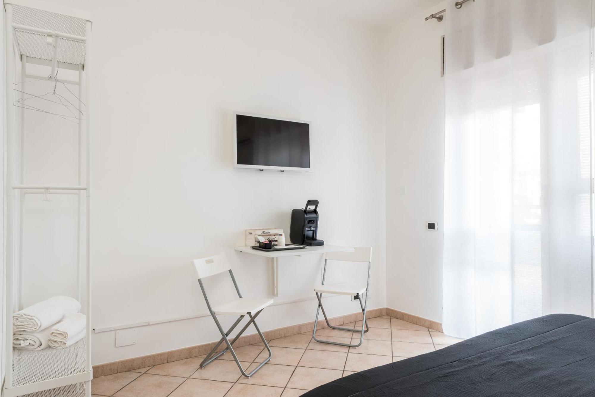 Travelershome 7Metri Guesthouse Ciampino Kültér fotó