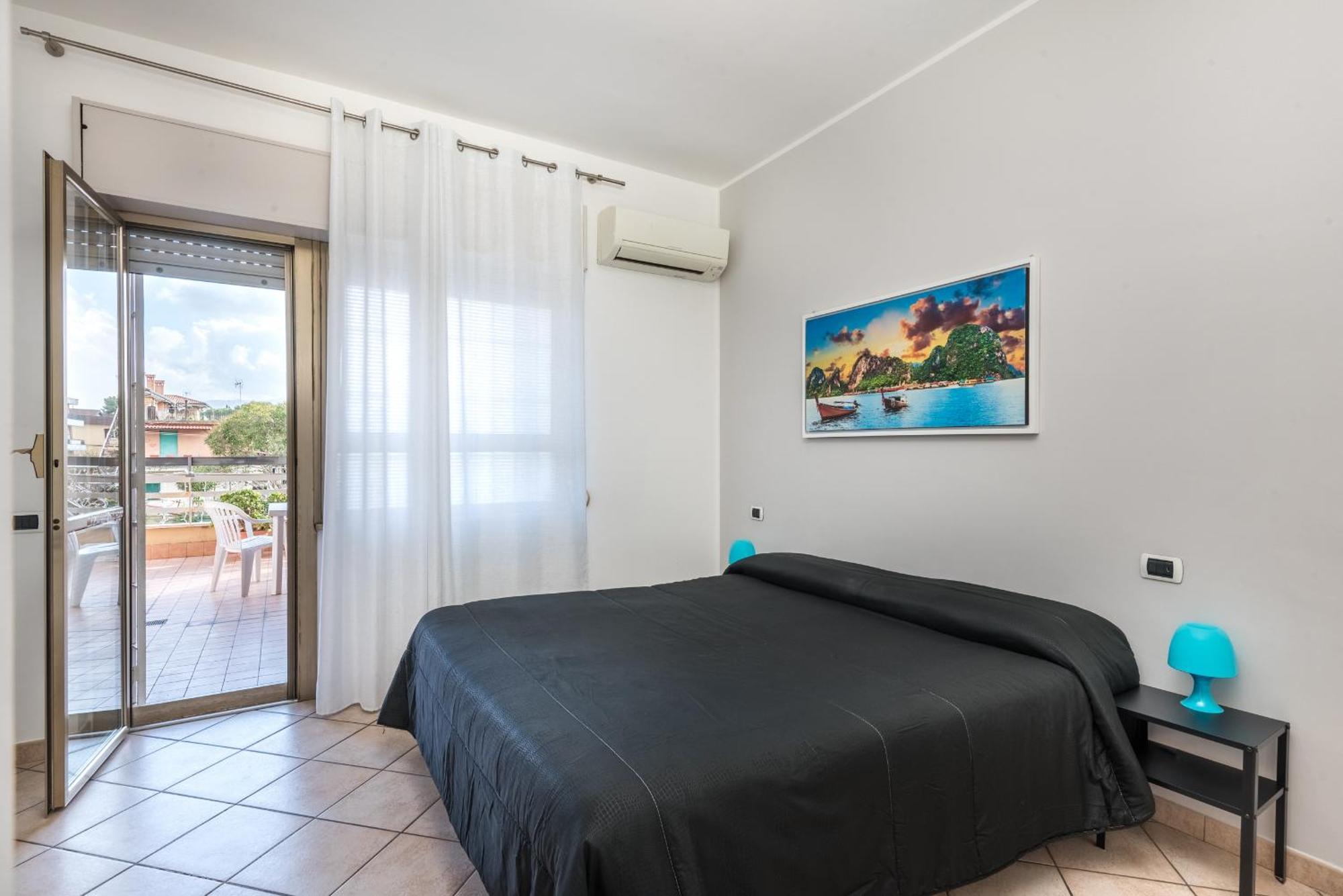 Travelershome 7Metri Guesthouse Ciampino Kültér fotó