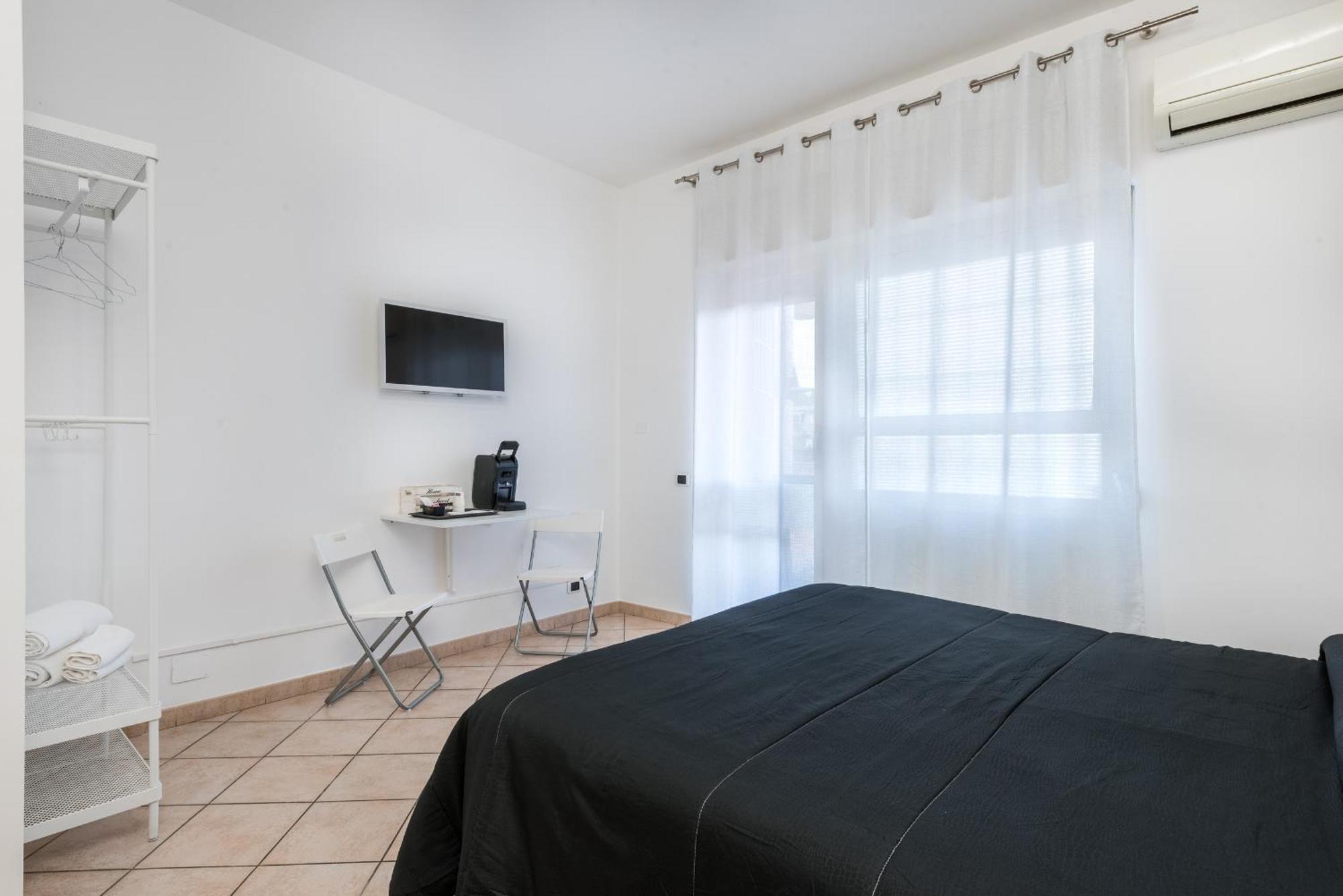 Travelershome 7Metri Guesthouse Ciampino Kültér fotó